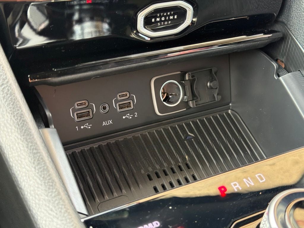 2027 Jeep Grand Cherokee L Laredo Altitude