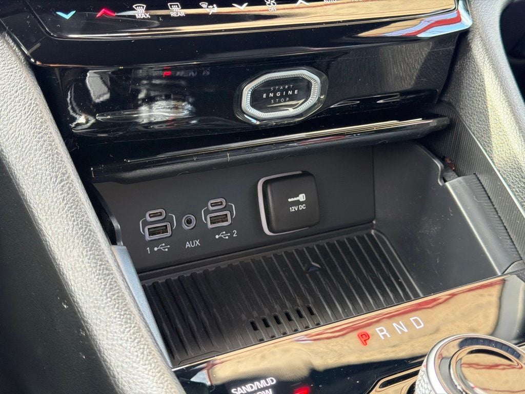 2027 Jeep Grand Cherokee L Laredo Altitude