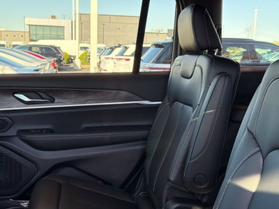 2027 Jeep Grand Cherokee L Limited