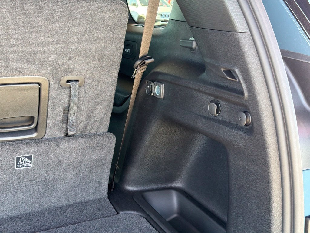 2027 Jeep Grand Cherokee L Limited