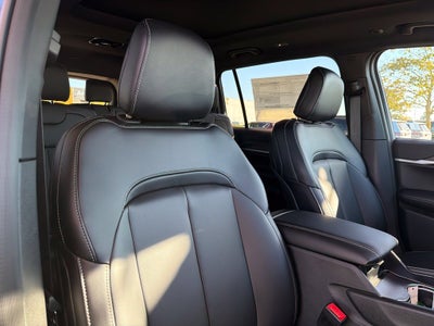 2027 Jeep Grand Cherokee L Limited