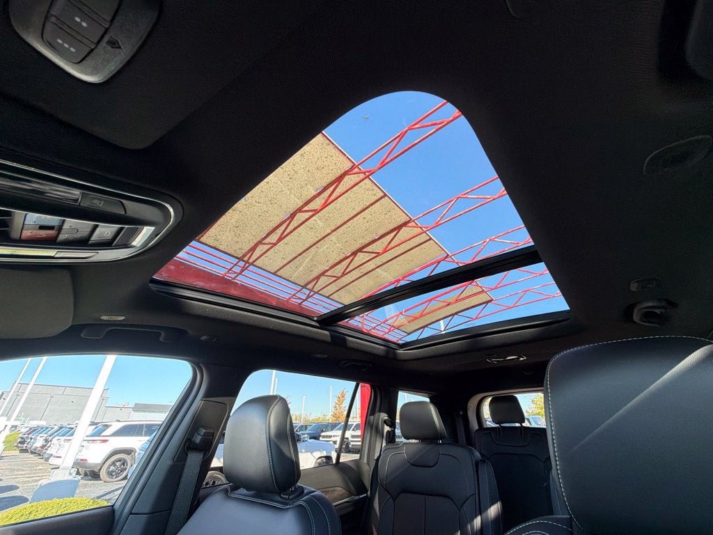 2027 Jeep Grand Cherokee L Limited