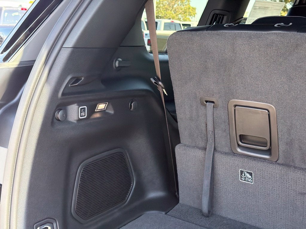 2027 Jeep Grand Cherokee L Limited Reserve