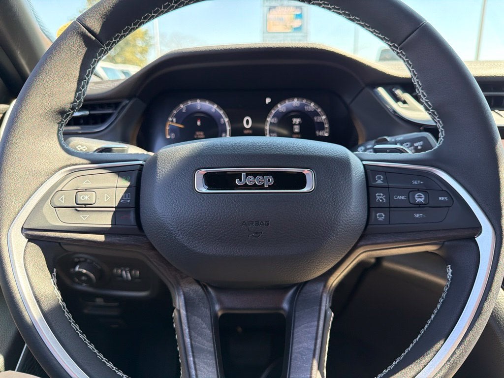 2027 Jeep Grand Cherokee L Limited Reserve