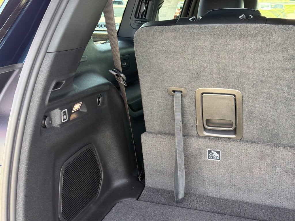 2027 Jeep Grand Cherokee L Limited Reserve