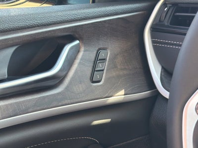 2027 Jeep Grand Cherokee L Limited Reserve
