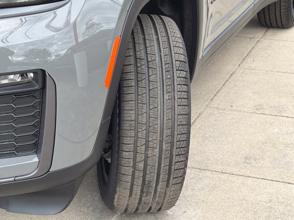 2027 Jeep Grand Cherokee L Limited