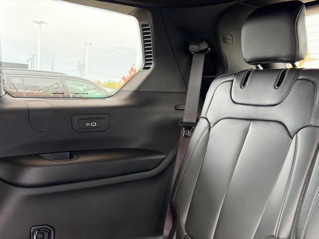 2027 Jeep Grand Cherokee L Limited