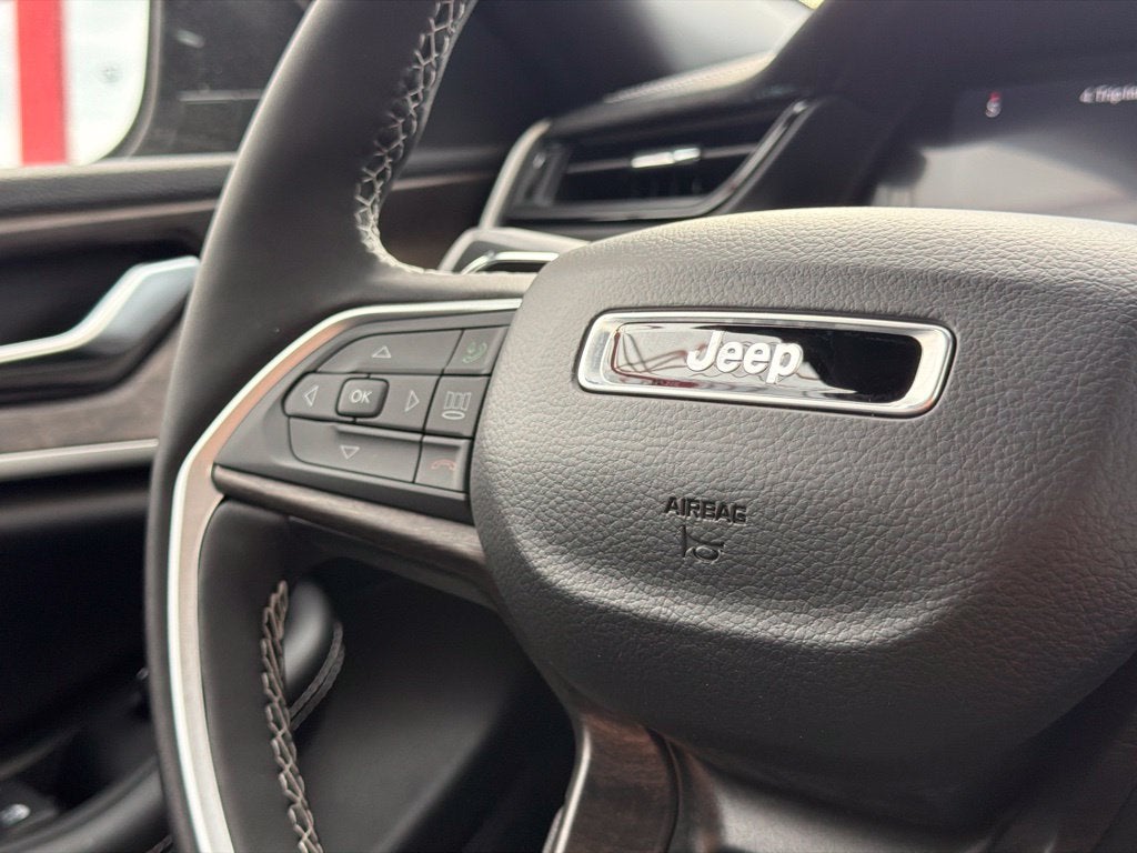 2027 Jeep Grand Cherokee L Limited
