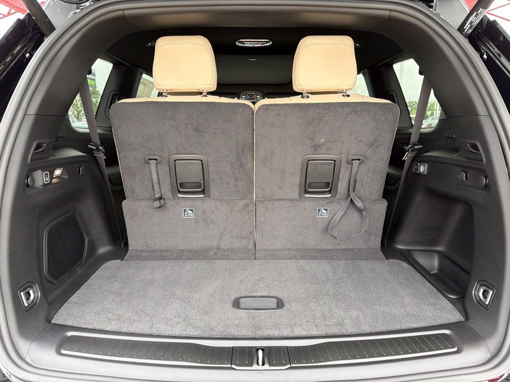 2027 Jeep Grand Cherokee L Limited