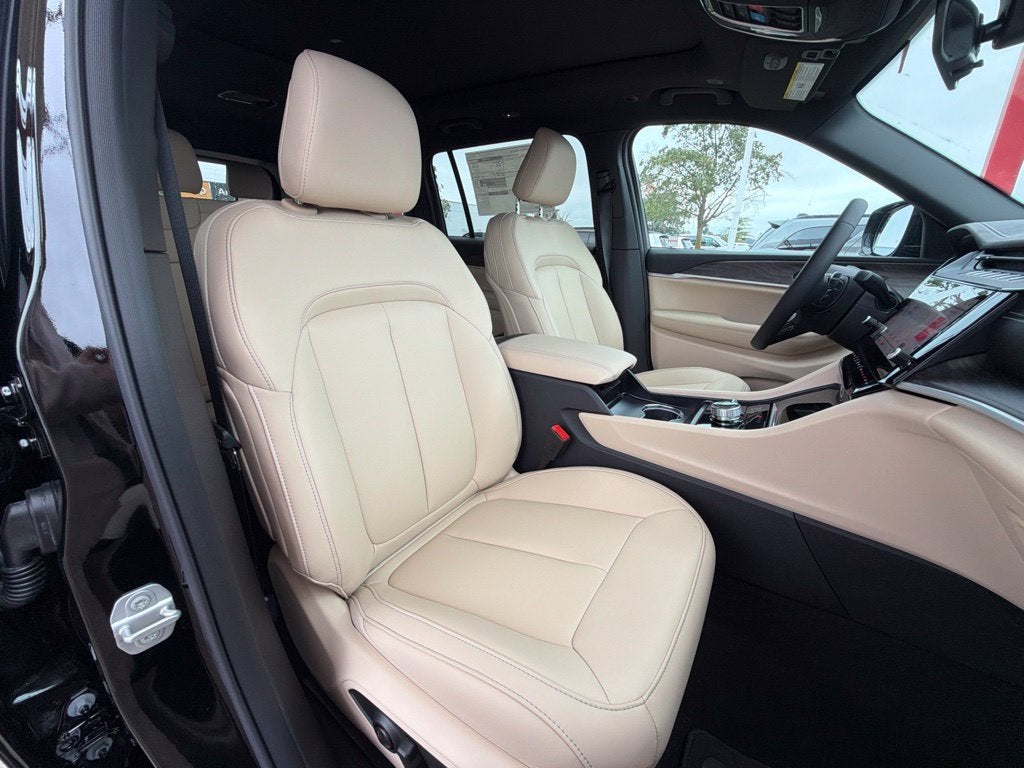 2027 Jeep Grand Cherokee L Limited