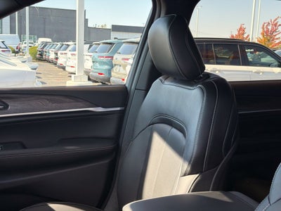 2027 Jeep Grand Cherokee L Limited