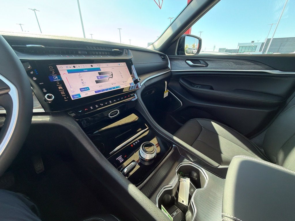 2027 Jeep Grand Cherokee L Limited