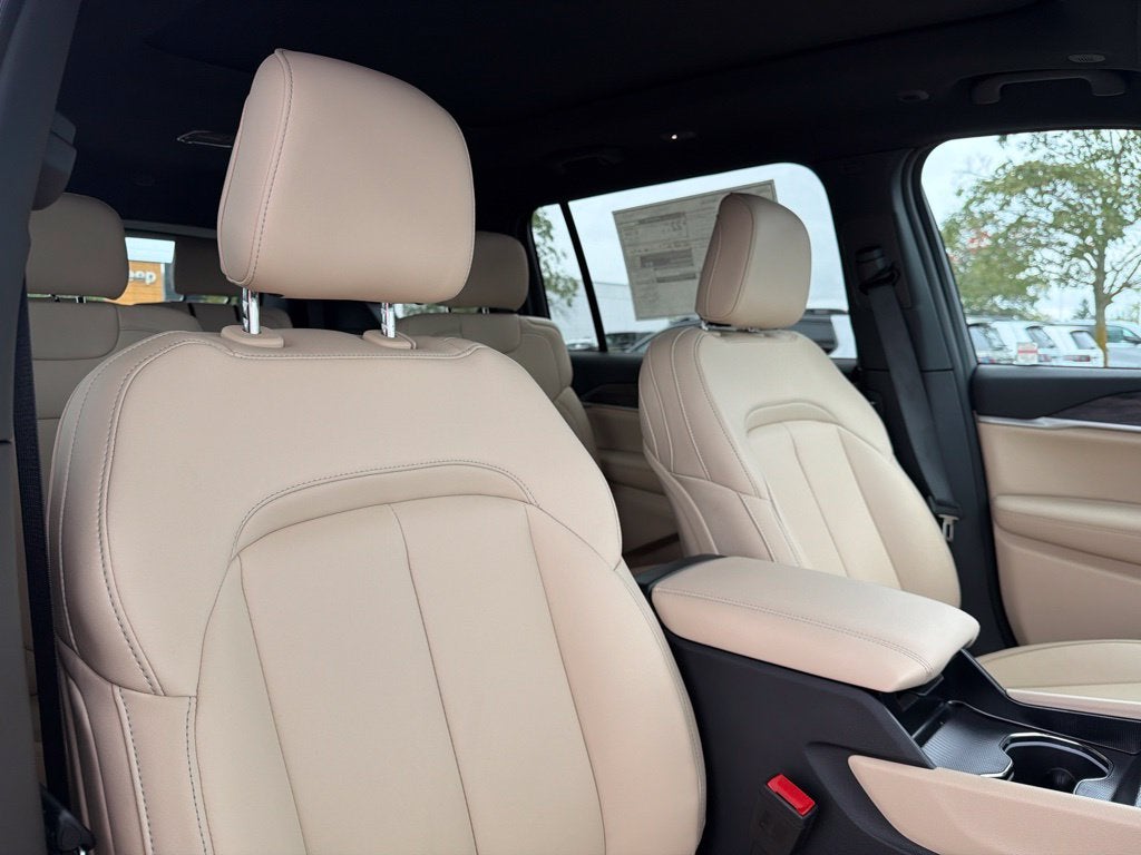 2027 Jeep Grand Cherokee L Limited