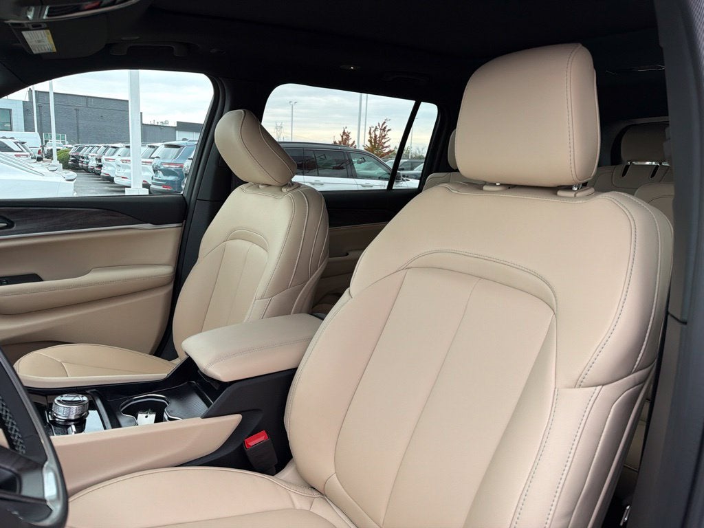 2027 Jeep Grand Cherokee L Limited