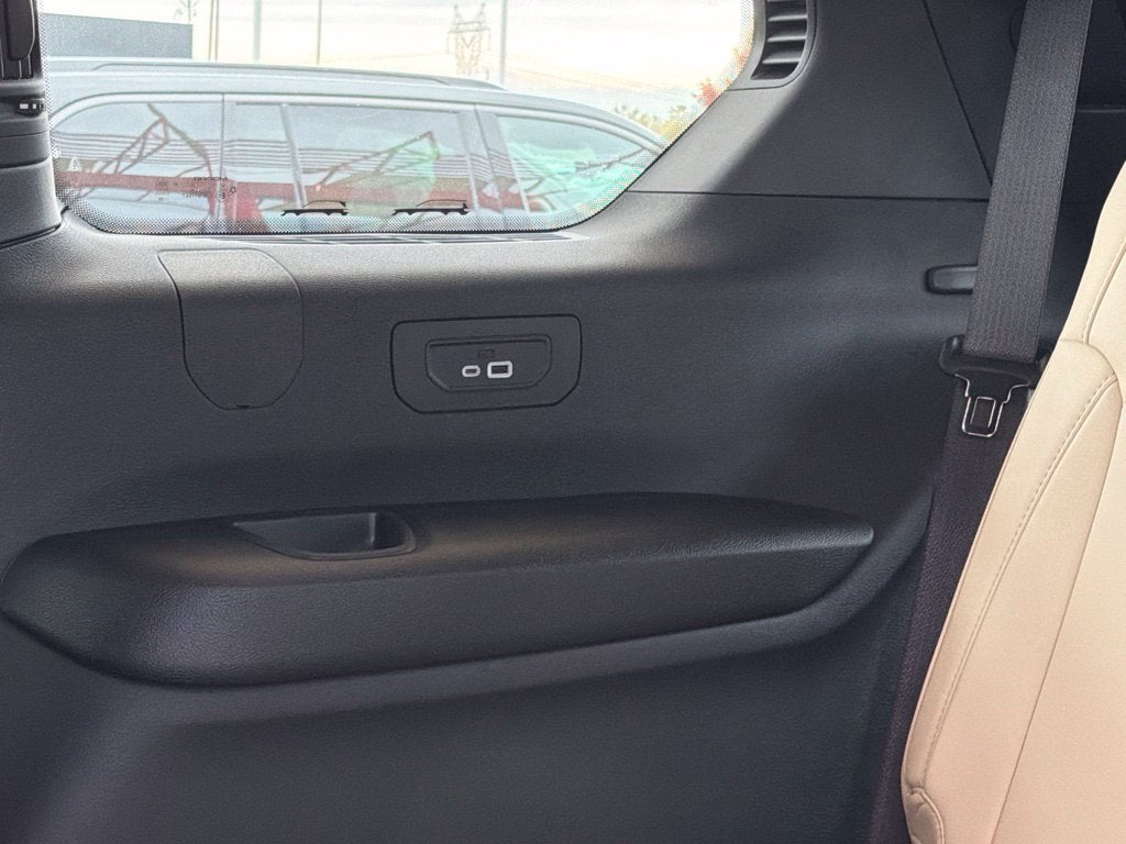 2027 Jeep Grand Cherokee L Limited