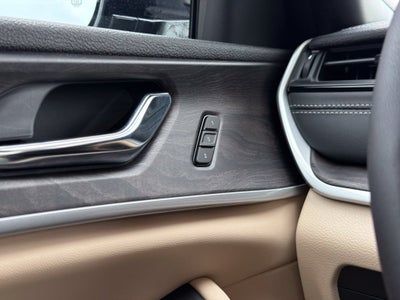 2027 Jeep Grand Cherokee L Limited