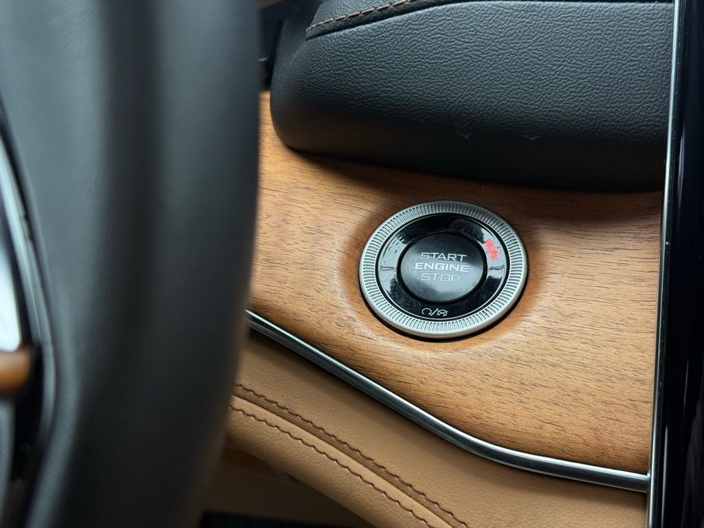 2025 Jeep Grand Cherokee L Summit