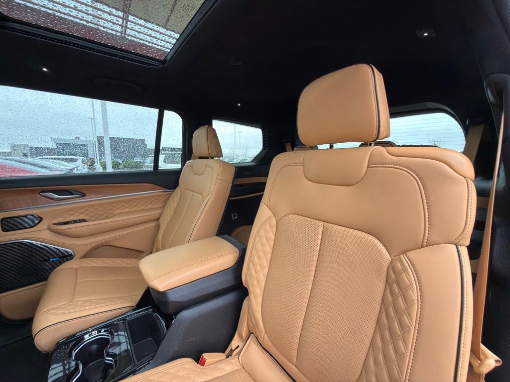 2025 Jeep Grand Cherokee L Summit
