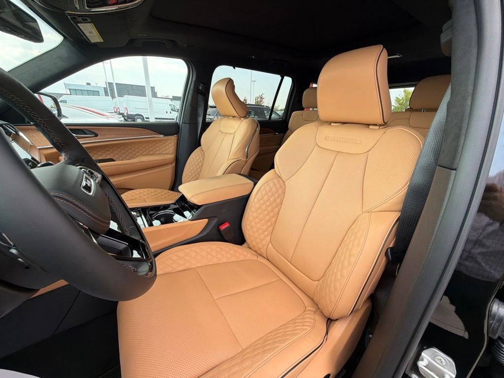 2027 Jeep Grand Cherokee L Summit