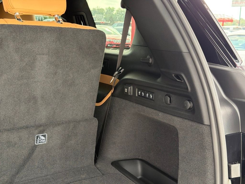 2027 Jeep Grand Cherokee L Summit