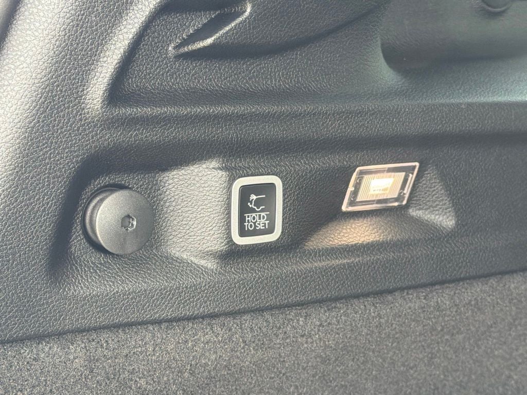2027 Jeep Grand Cherokee L Summit