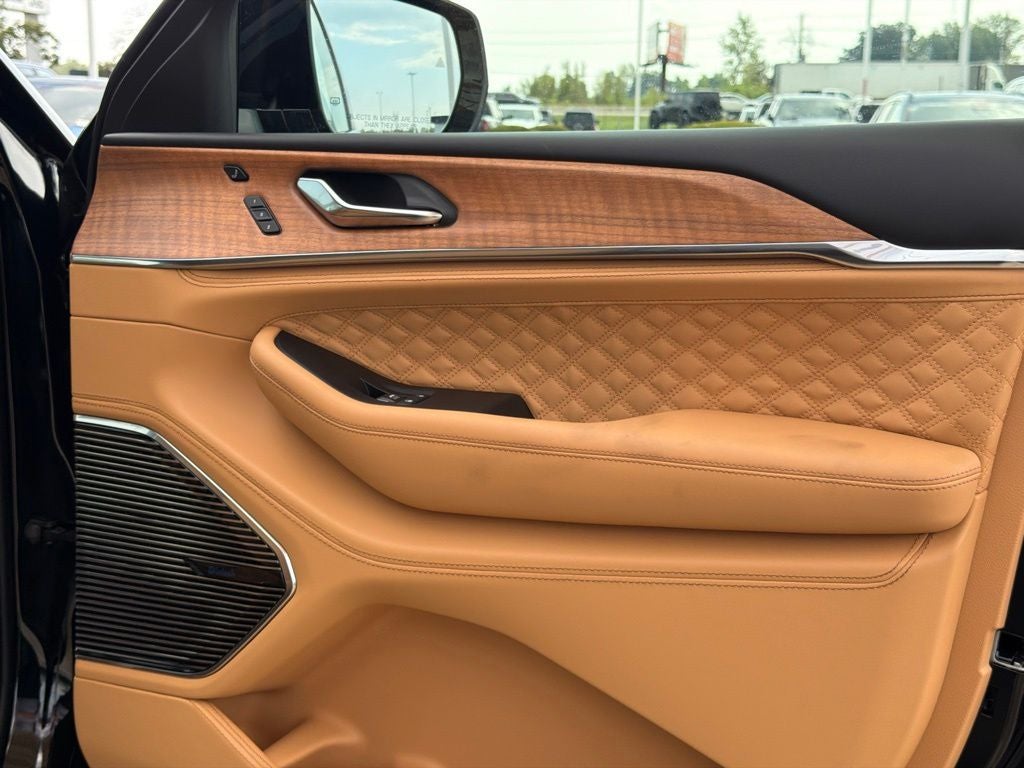 2027 Jeep Grand Cherokee L Summit