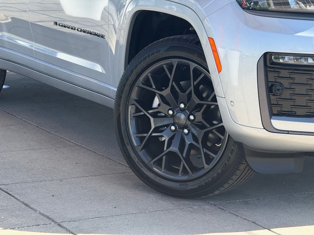 2026 Jeep Grand Cherokee L Summit