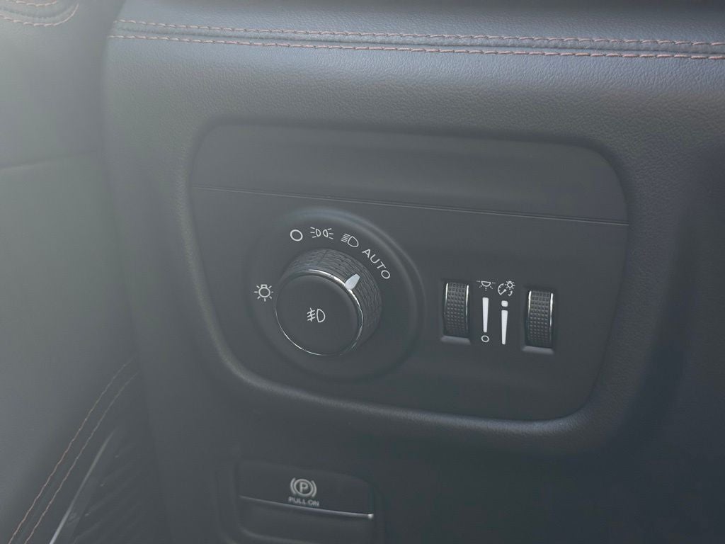 2026 Jeep Grand Cherokee L Summit