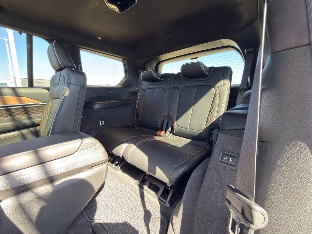 2026 Jeep Grand Cherokee L Summit