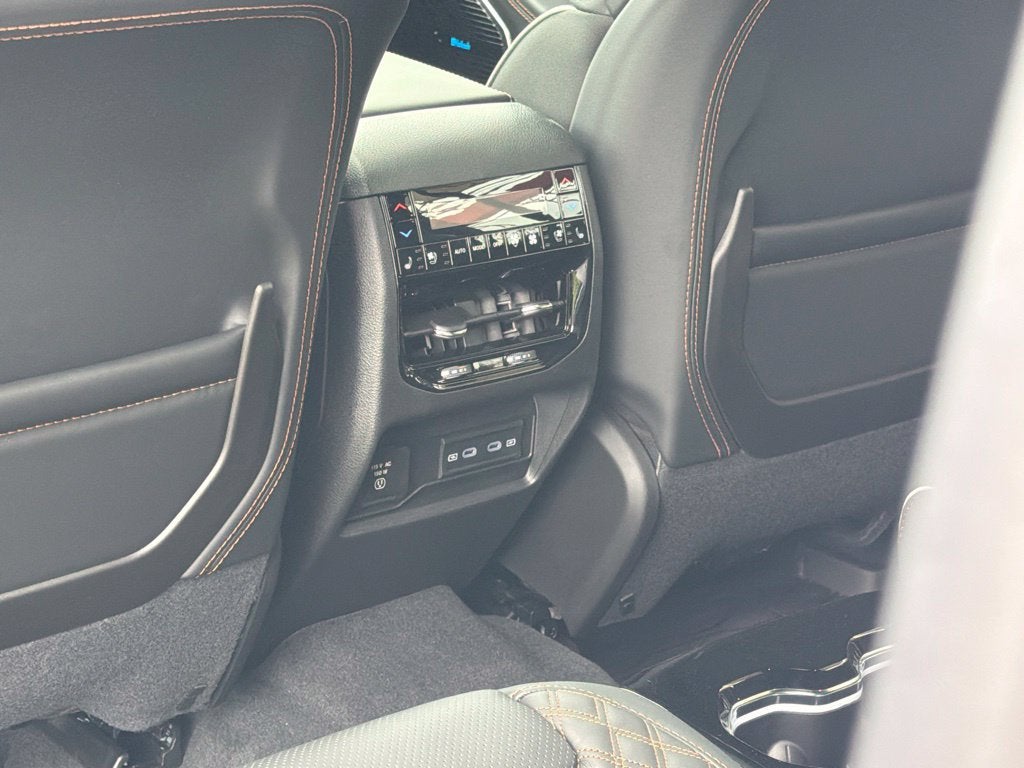 2027 Jeep Grand Cherokee L Summit