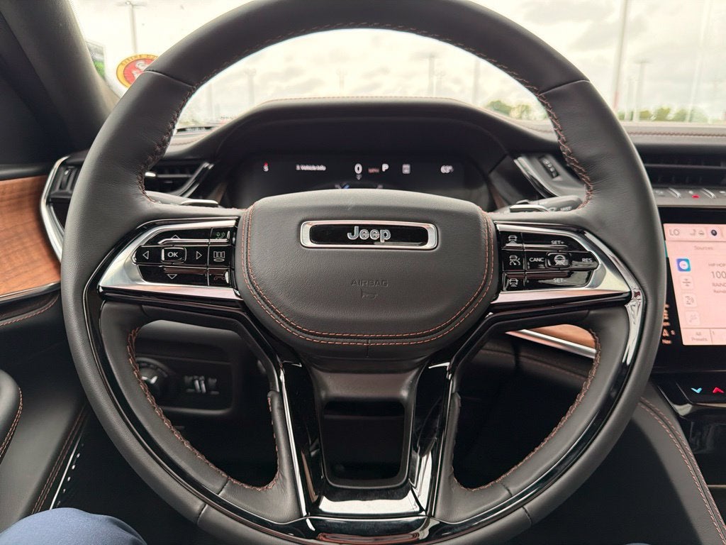 2027 Jeep Grand Cherokee L Summit