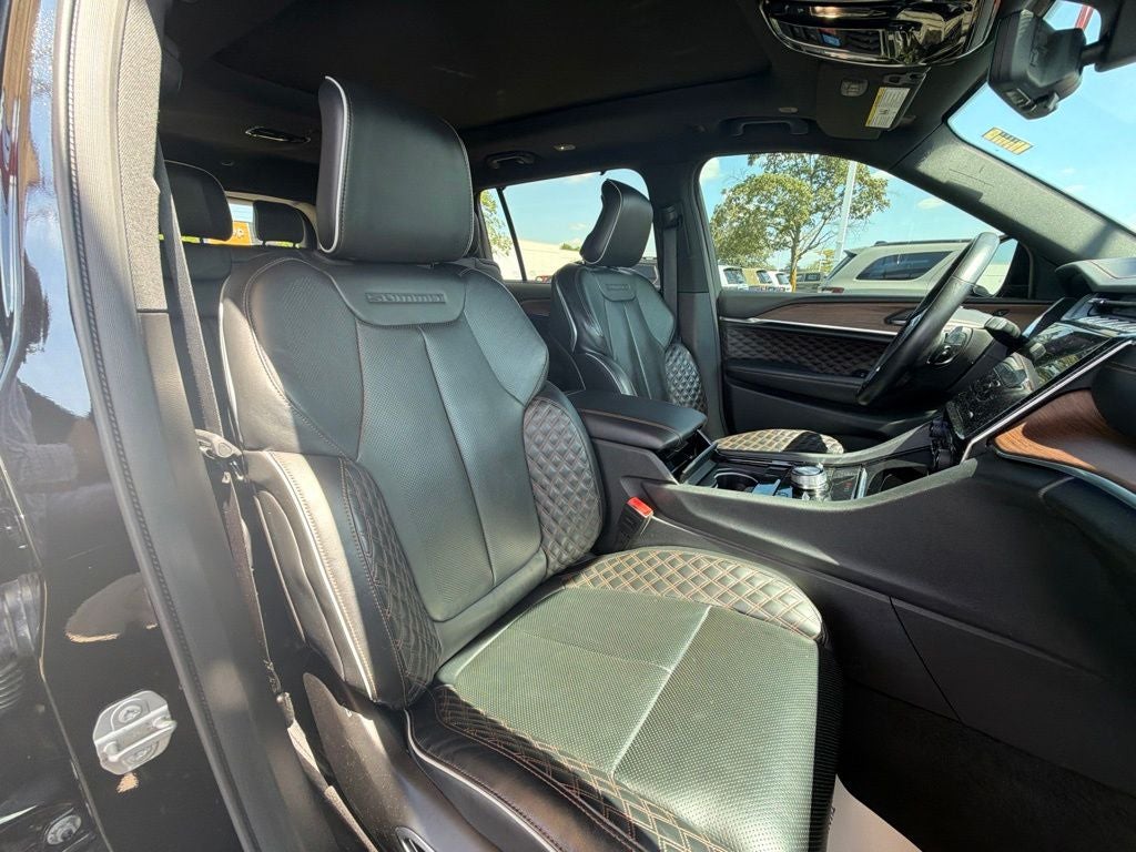 2021 Jeep Grand Cherokee L Summit