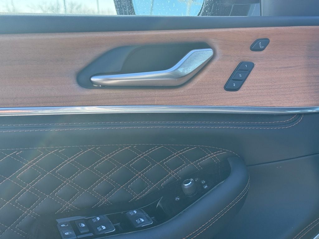 2023 Jeep Grand Cherokee L Summit