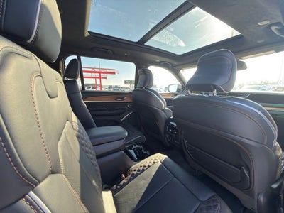 2023 Jeep Grand Cherokee L Summit