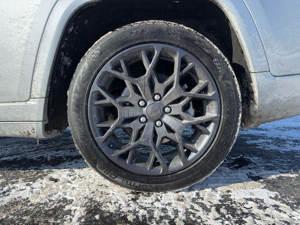 2023 Jeep Grand Cherokee L Summit