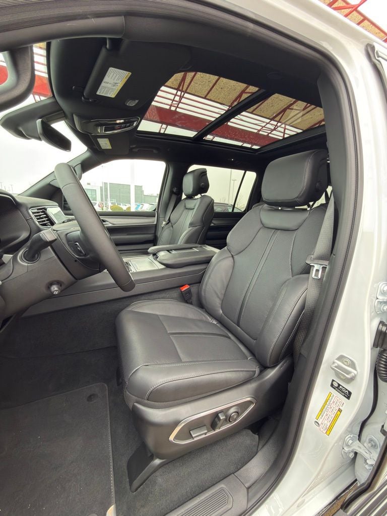 2026 Jeep Grand Wagoneer Limited Altitude