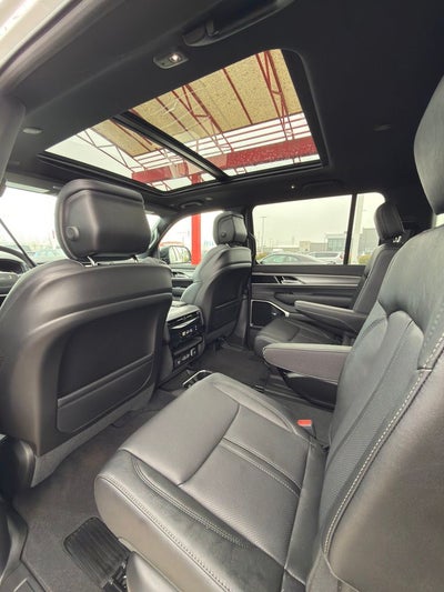 2026 Jeep Grand Wagoneer Limited Altitude