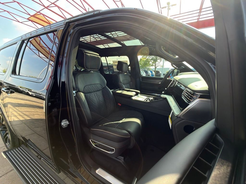 2026 Jeep Grand Wagoneer Summit Reserve