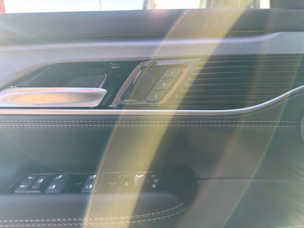 2026 Jeep Grand Wagoneer Upland