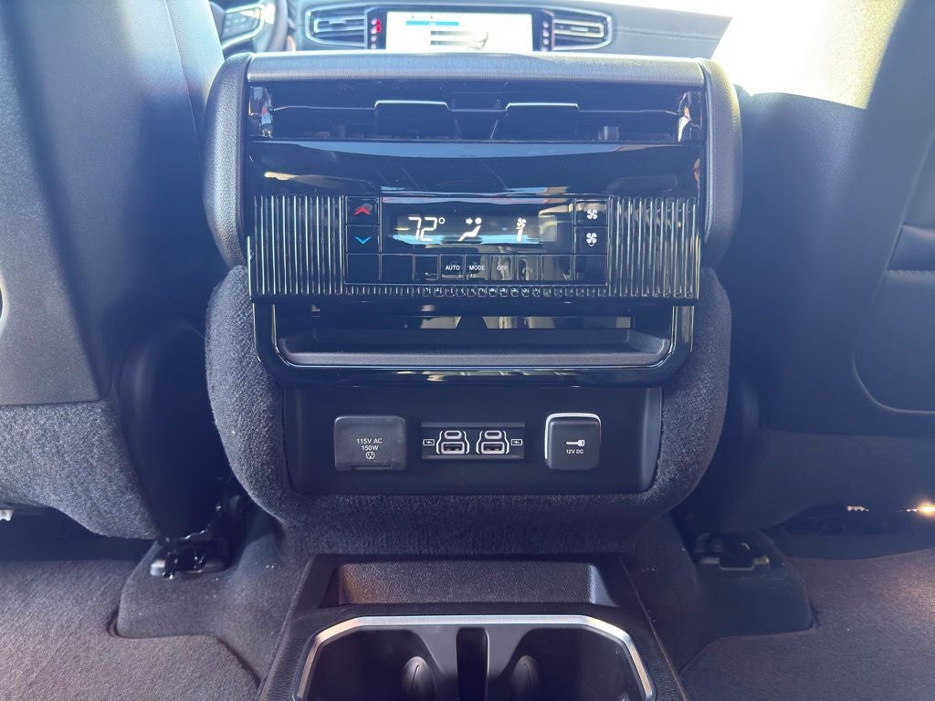 2026 Jeep Grand Wagoneer Upland