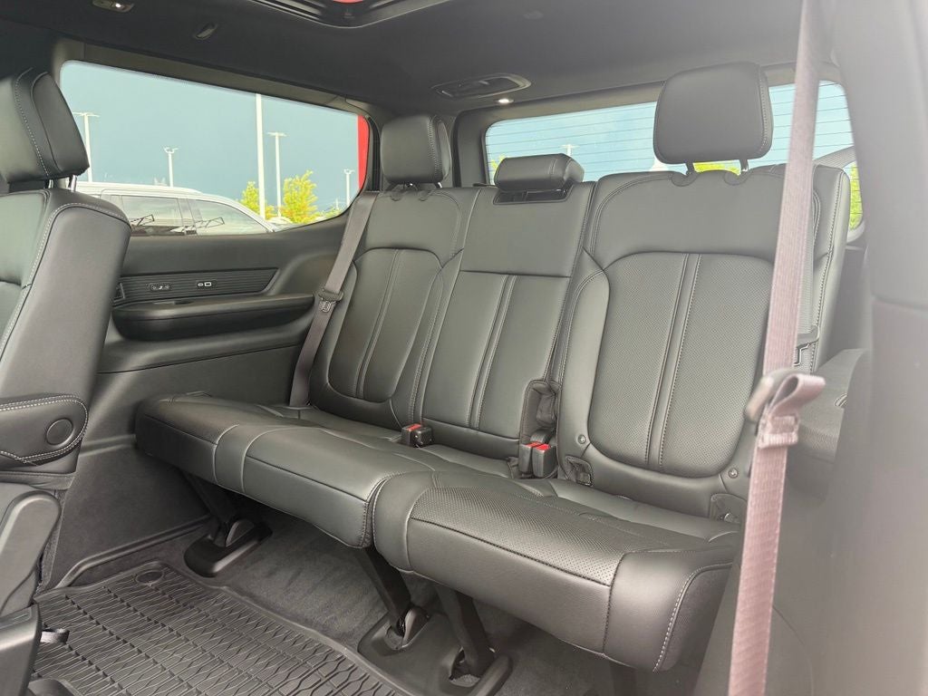 2026 Jeep Grand Wagoneer Upland