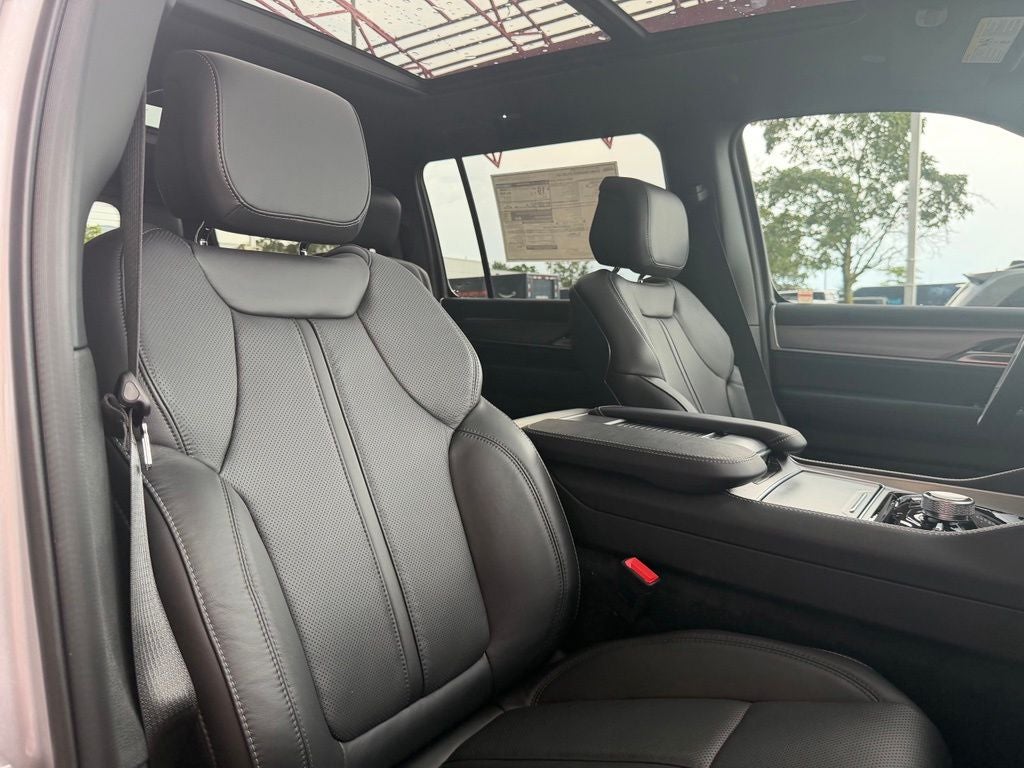 2026 Jeep Grand Wagoneer Upland