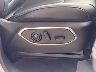 2026 Jeep Grand Wagoneer Upland