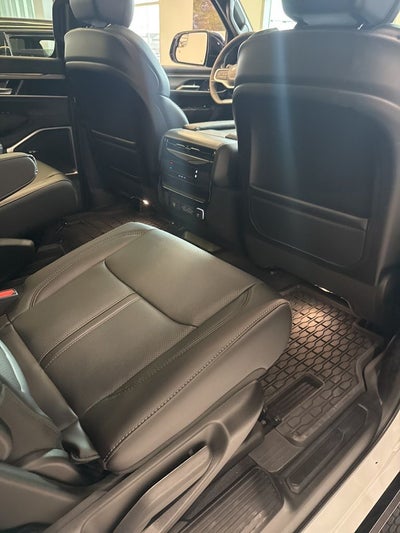 2026 Jeep Grand Wagoneer Upland