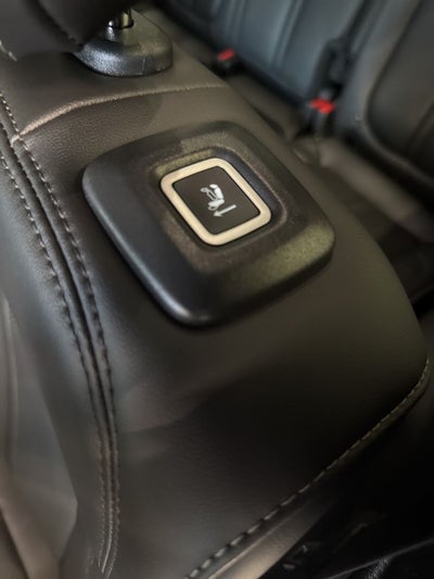 2026 Jeep Grand Wagoneer Upland