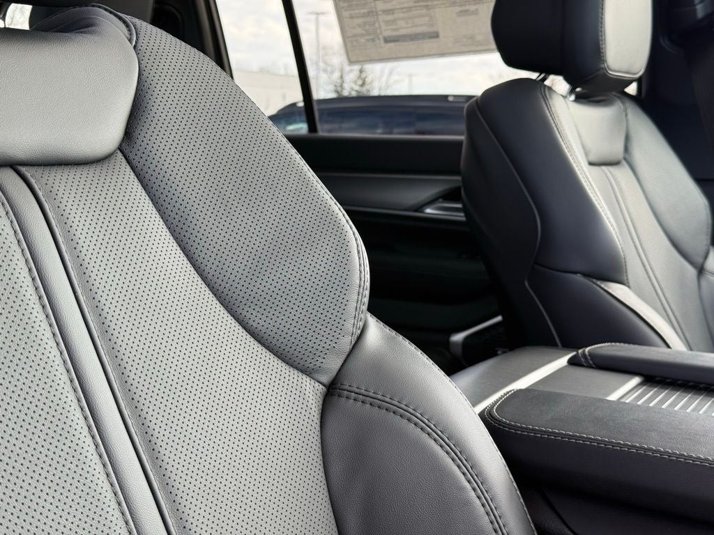 2026 Jeep Grand Wagoneer Upland