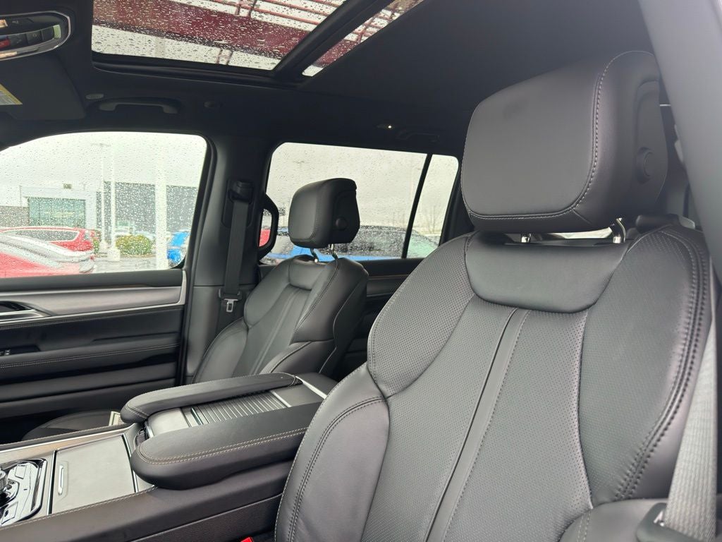 2026 Jeep Grand Wagoneer Upland