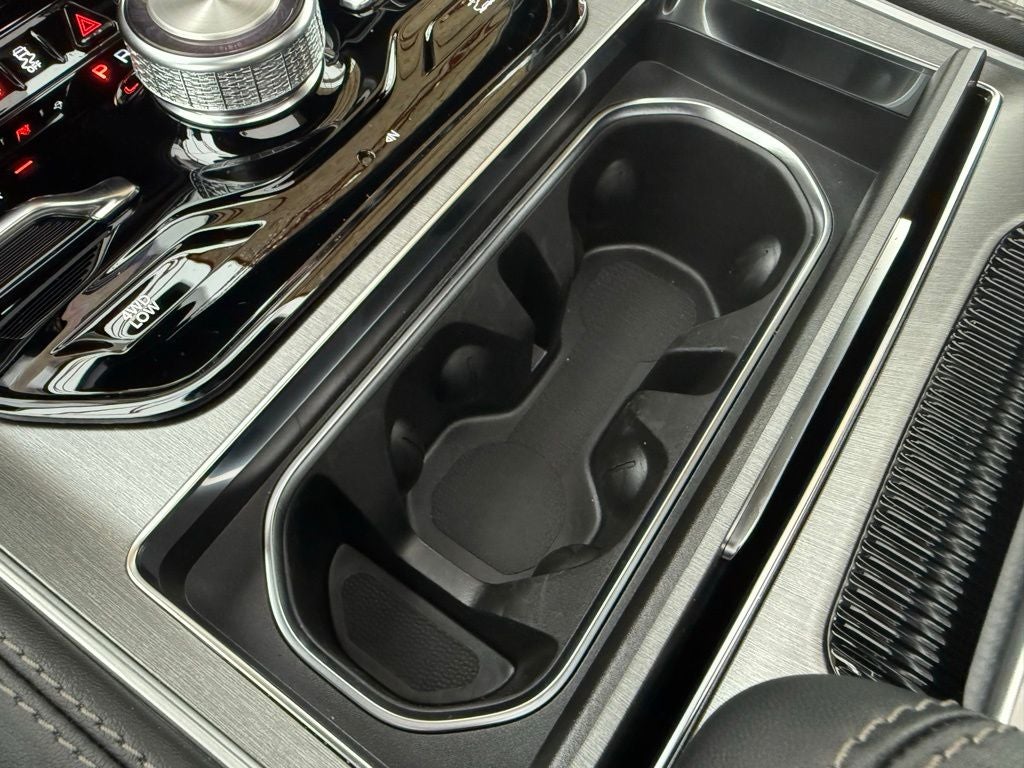 2026 Jeep Grand Wagoneer Upland