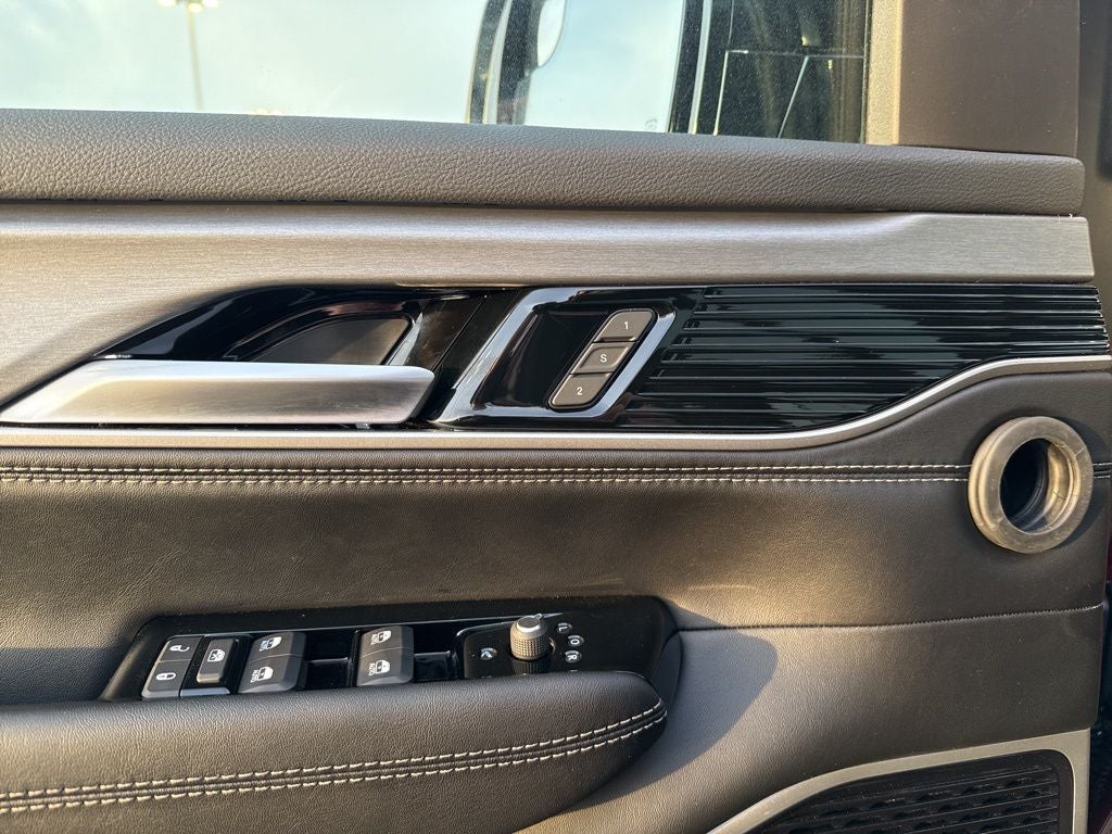 2026 Jeep Grand Wagoneer Limited Reserve